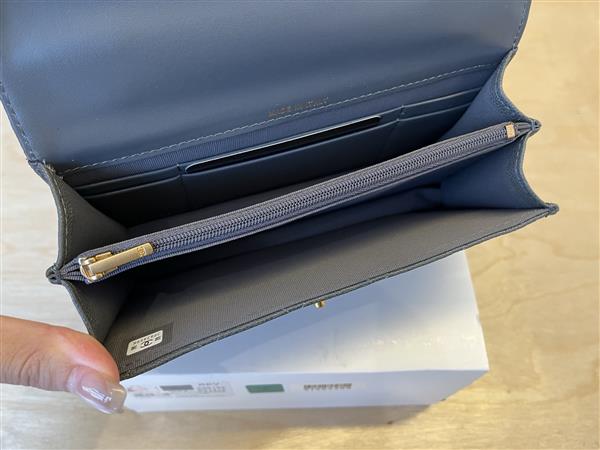 2026131222428998 580